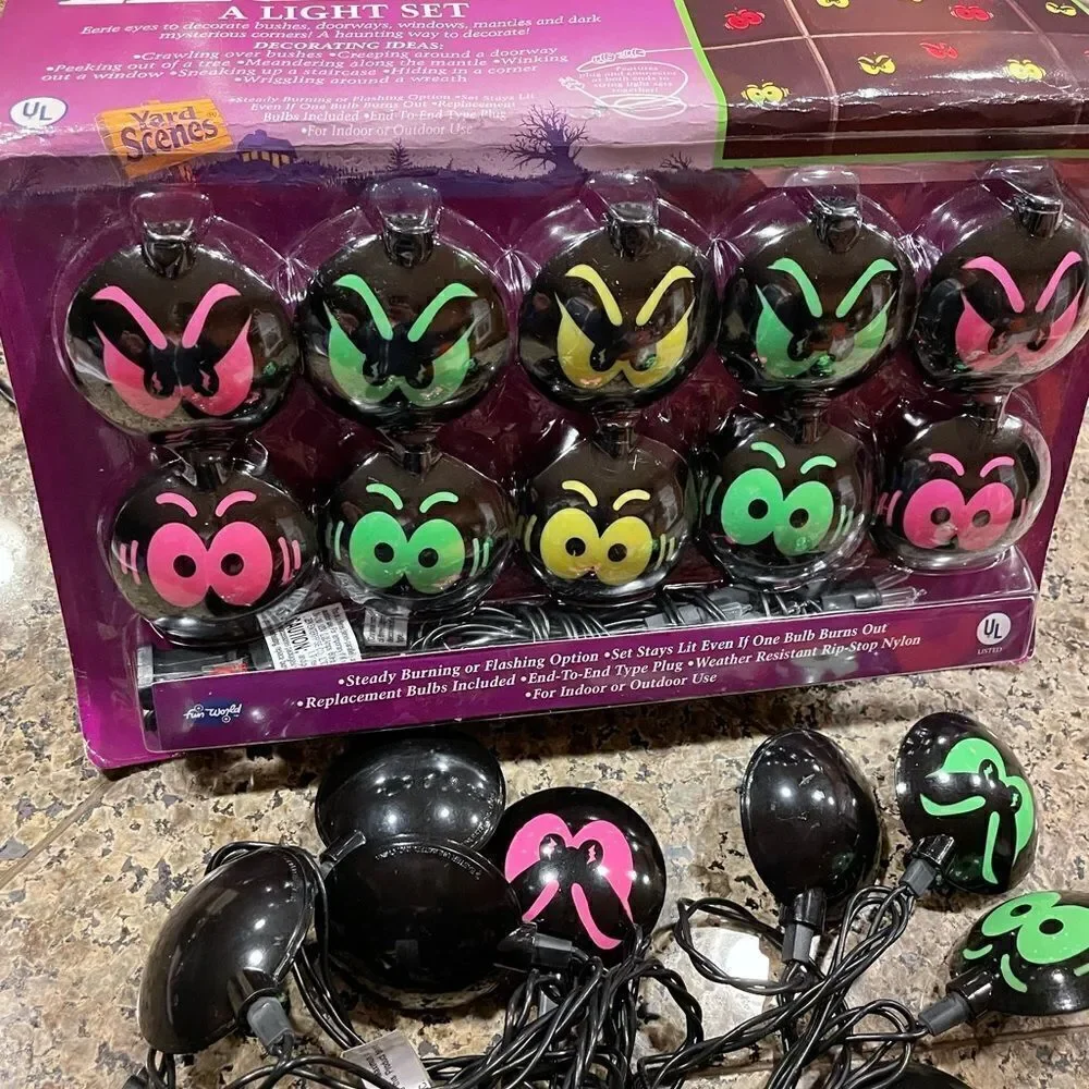 Eerie Eyes Halloween String Lights 2 sets
